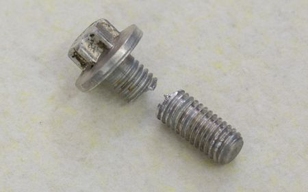 導(dǎo)致不銹鋼緊固件斷裂的原因有哪些？